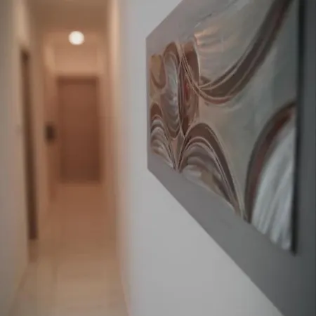 Blue Crystal - Few Steps From The Sea Apartament *