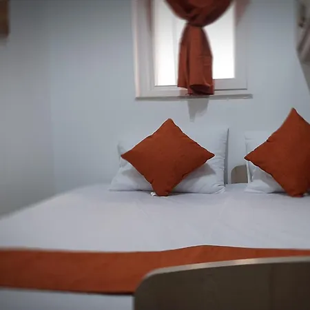 Blue Crystal - Few Steps From The Sea Apartament