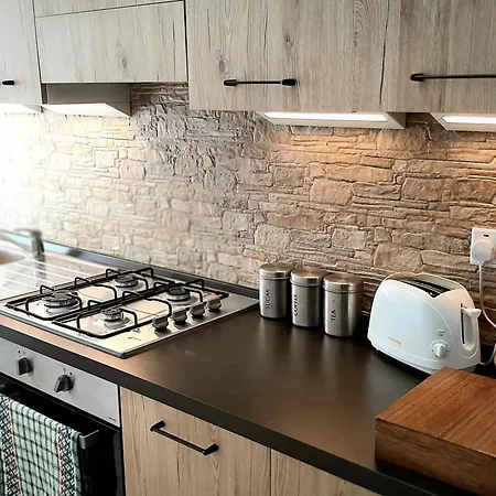 Blue Crystal - Few Steps From The Sea Daire St. Paul's Bay