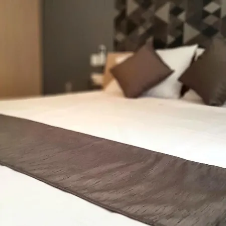 Blue Crystal - Few Steps From The Sea St. Paul's Bay