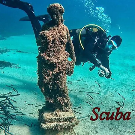 Blue Crystal - Few Steps From The Sea * St. Paul's Bay